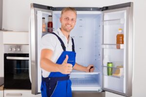 услуги по ремонту холодильника