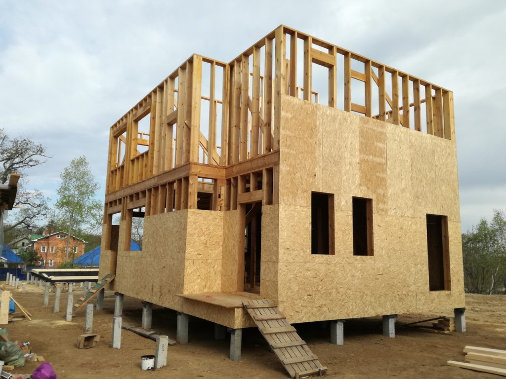 Строительство дома: пошаговый план, реальные цены и практические лайфхаки